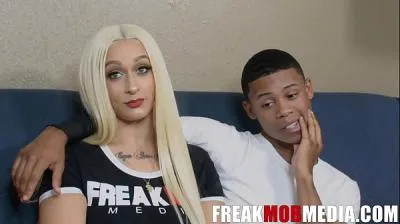 Lexxxi London & Lil D Interview with FreakMob